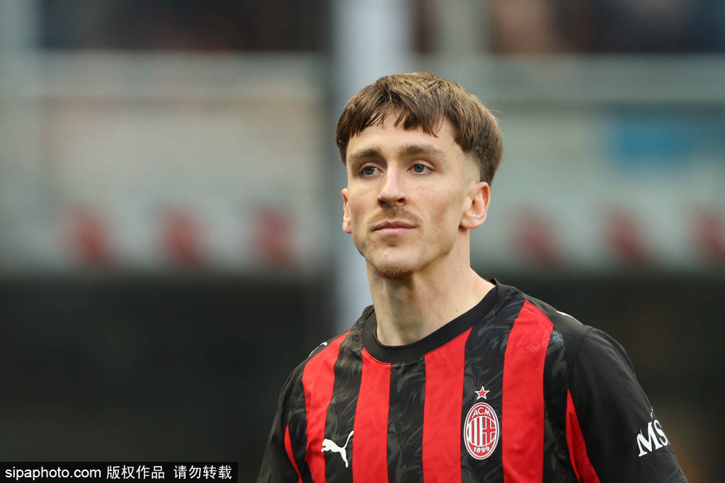 米兰不放弃科斯蒂奇!报价与游击队谈判背后的秘密