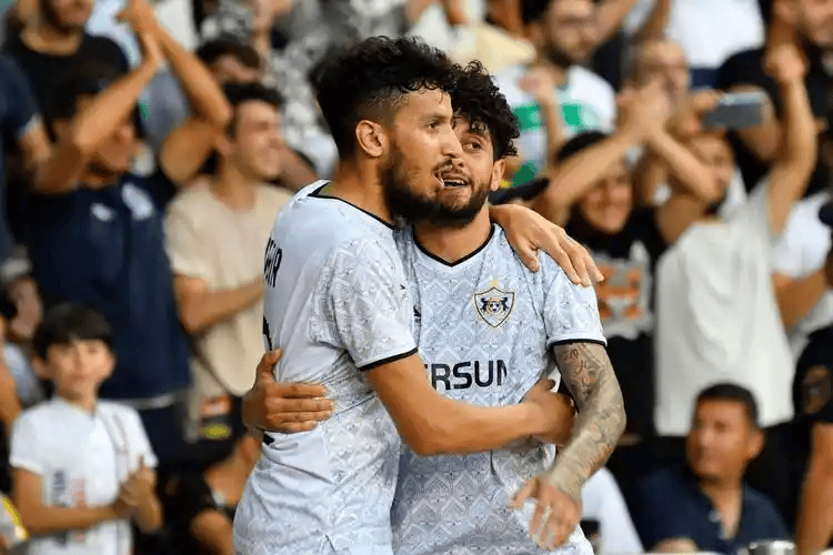 欧冠激战:卡拉巴赫VS法兰克福深度剖析